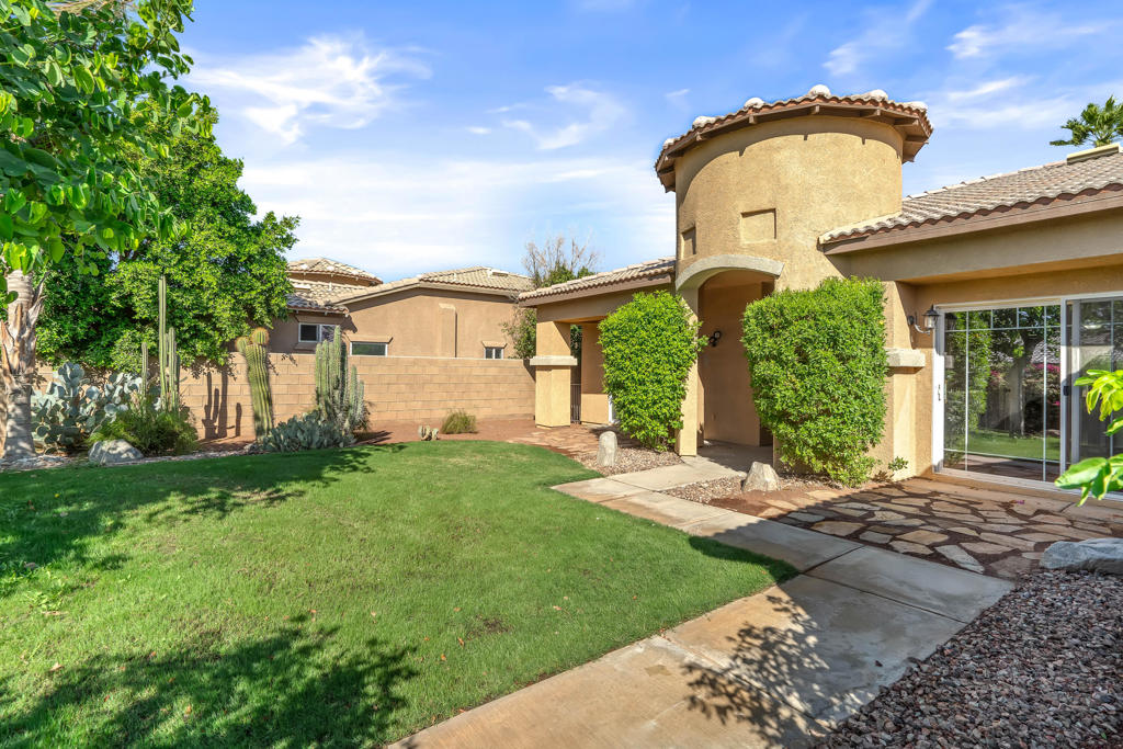 83160 Shadow Hills Way