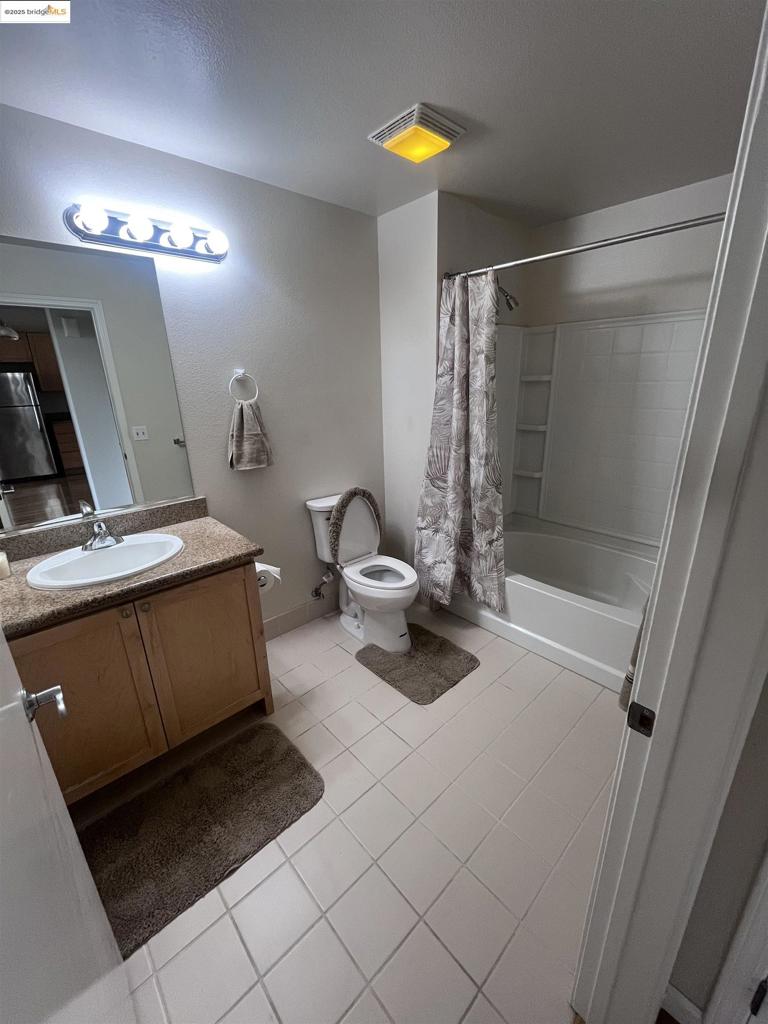 88 E 6TH Street 209