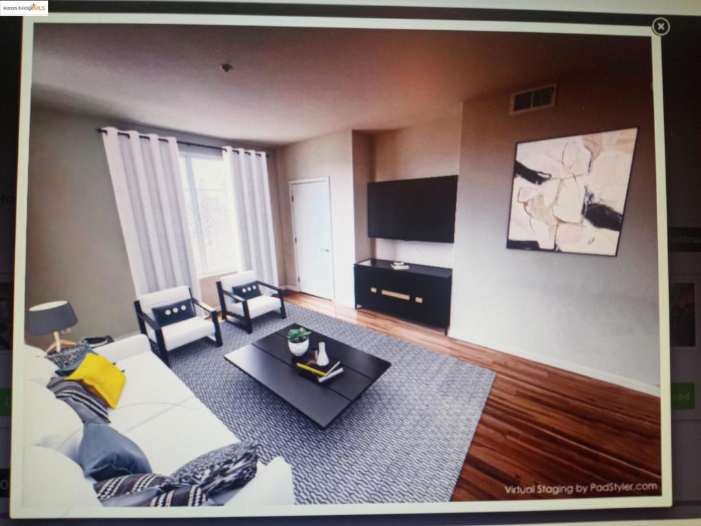 88 E 6TH Street 209