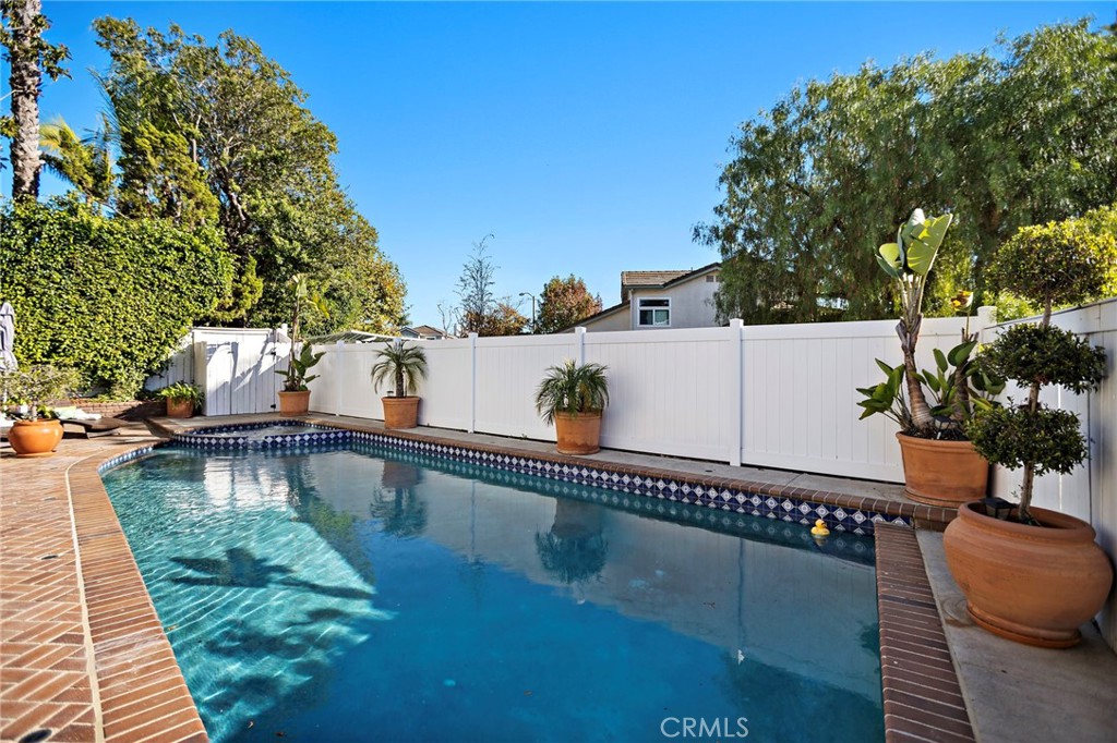 Sea Breeze (LHS) - Residential