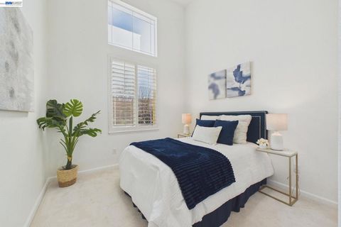 Tiny photo for 2352 2352 Millstream Ln Ln, San Ramon, CA 94582 (MLS # 41125637)