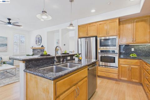 Tiny photo for 2352 2352 Millstream Ln Ln, San Ramon, CA 94582 (MLS # 41125637)