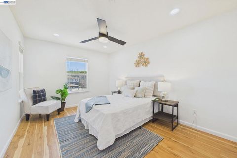 Tiny photo for 2352 2352 Millstream Ln Ln, San Ramon, CA 94582 (MLS # 41125637)