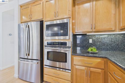 Tiny photo for 2352 2352 Millstream Ln Ln, San Ramon, CA 94582 (MLS # 41125637)