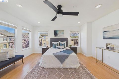 Tiny photo for 2352 2352 Millstream Ln Ln, San Ramon, CA 94582 (MLS # 41125637)