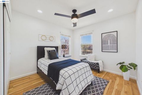 Tiny photo for 2352 2352 Millstream Ln Ln, San Ramon, CA 94582 (MLS # 41125637)