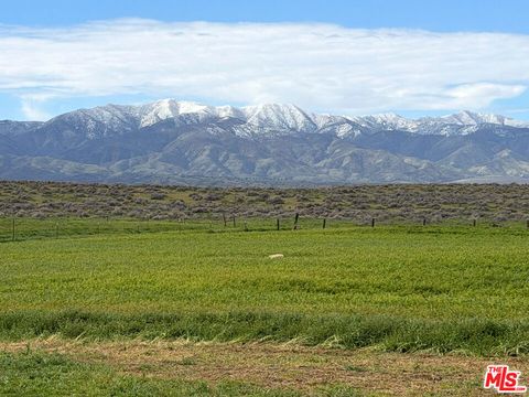 Photo of 166 Russell Ranch Highway, New Cuyama, CA 93254 (MLS # 17256928)