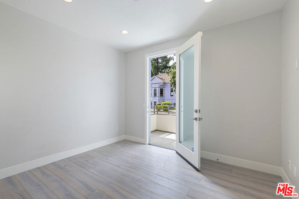 Register Square Napa - Residential