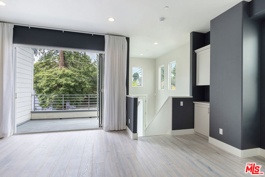 Register Square Napa - Residential