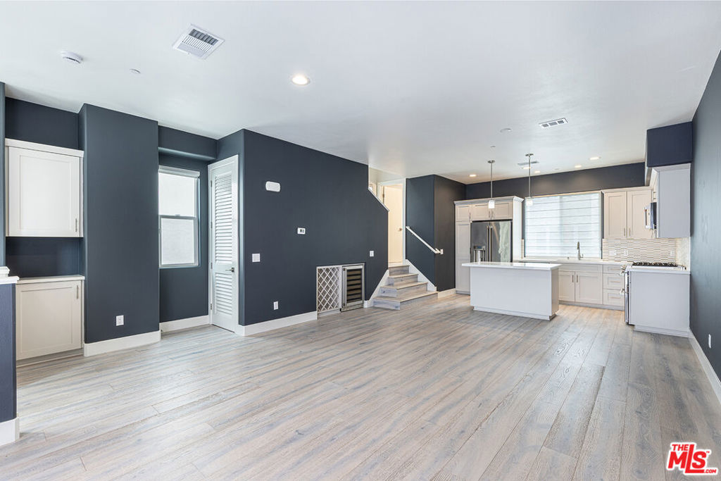 Register Square Napa - Residential