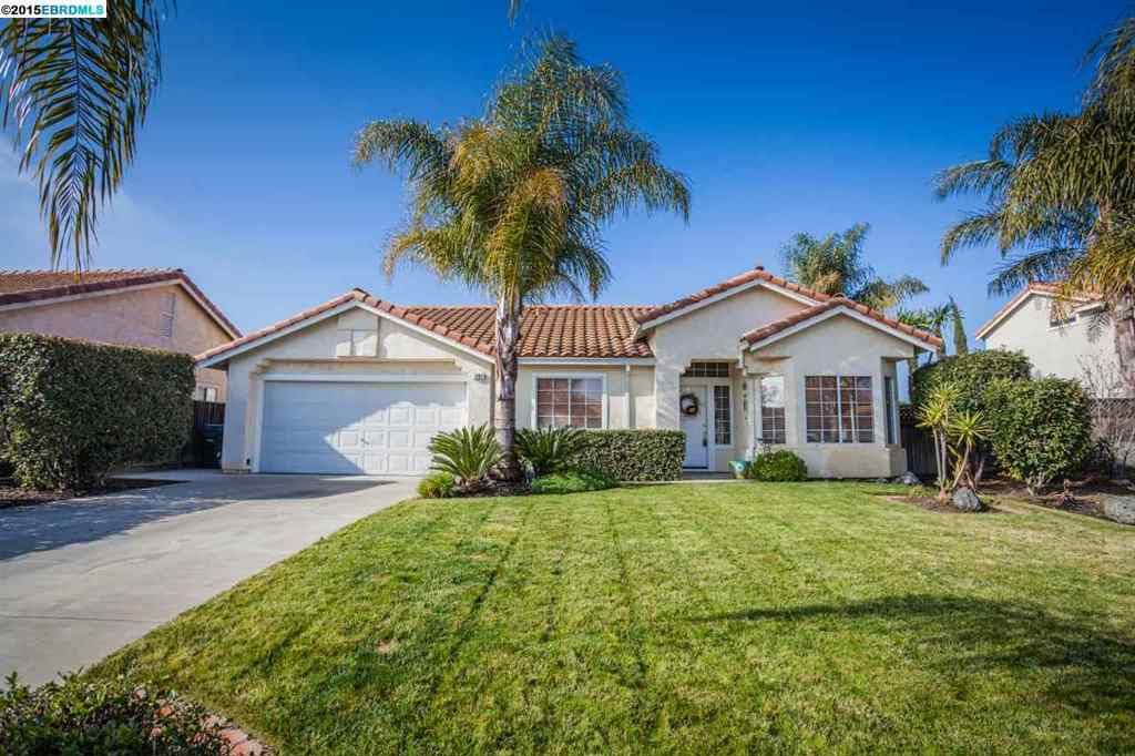 listing image 130725559872492825811