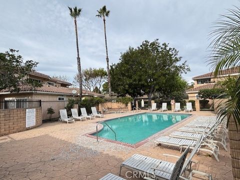 Tiny photo for 2160 Blackberry Circle, Oxnard, CA 93036 (MLS # CV26029145)