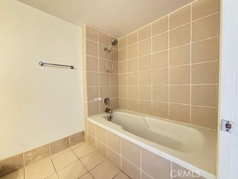 Tiny photo for 2160 Blackberry Circle, Oxnard, CA 93036 (MLS # CV26029145)