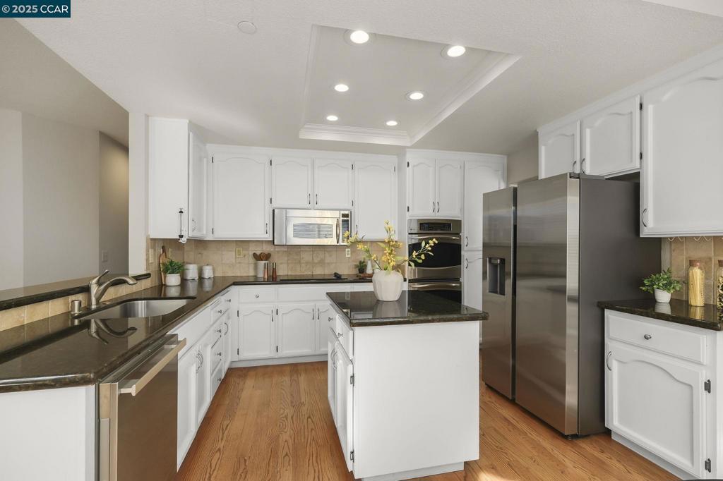 BROOKMEADOW PARK - Residential
