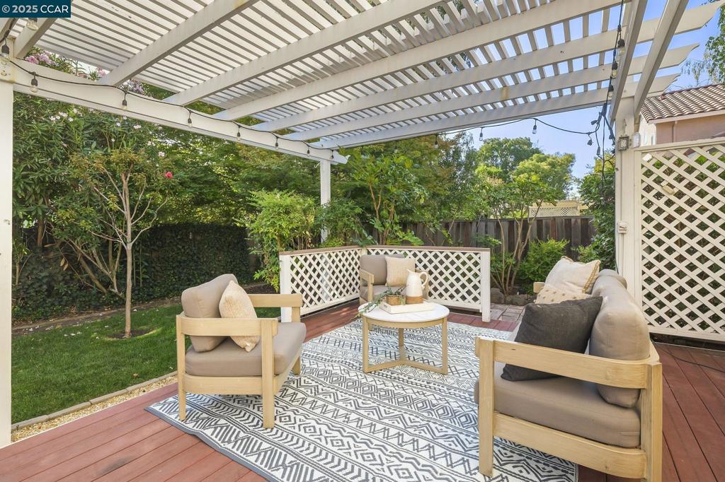 BROOKMEADOW PARK - Residential