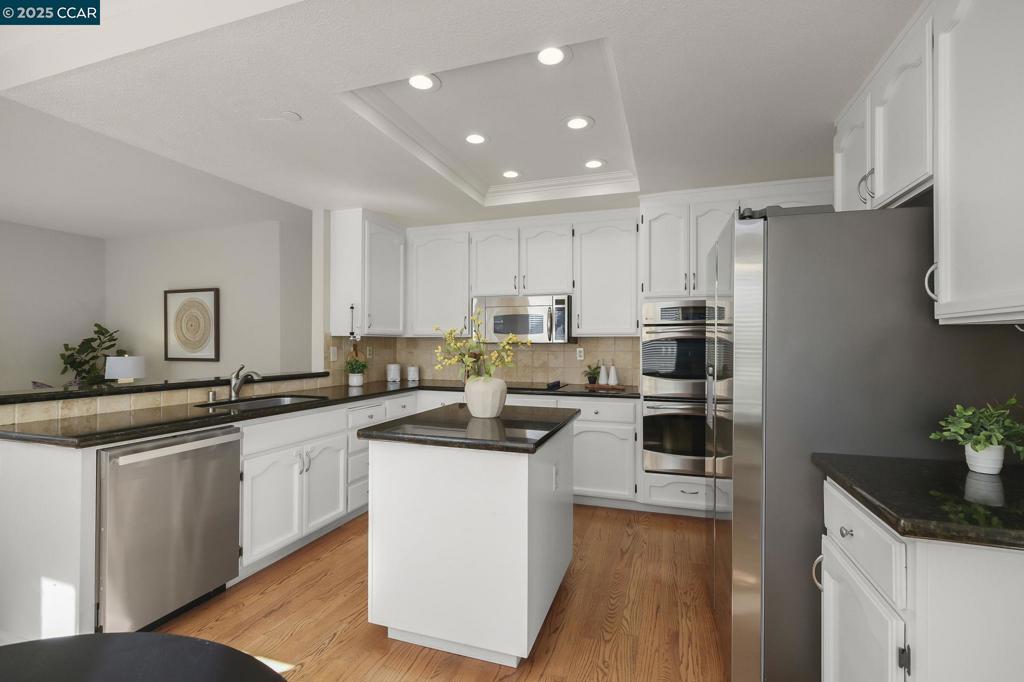 BROOKMEADOW PARK - Residential