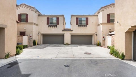 Photo of 805 Cranberry Way, Upland, CA 91786 (MLS # CV26185201)