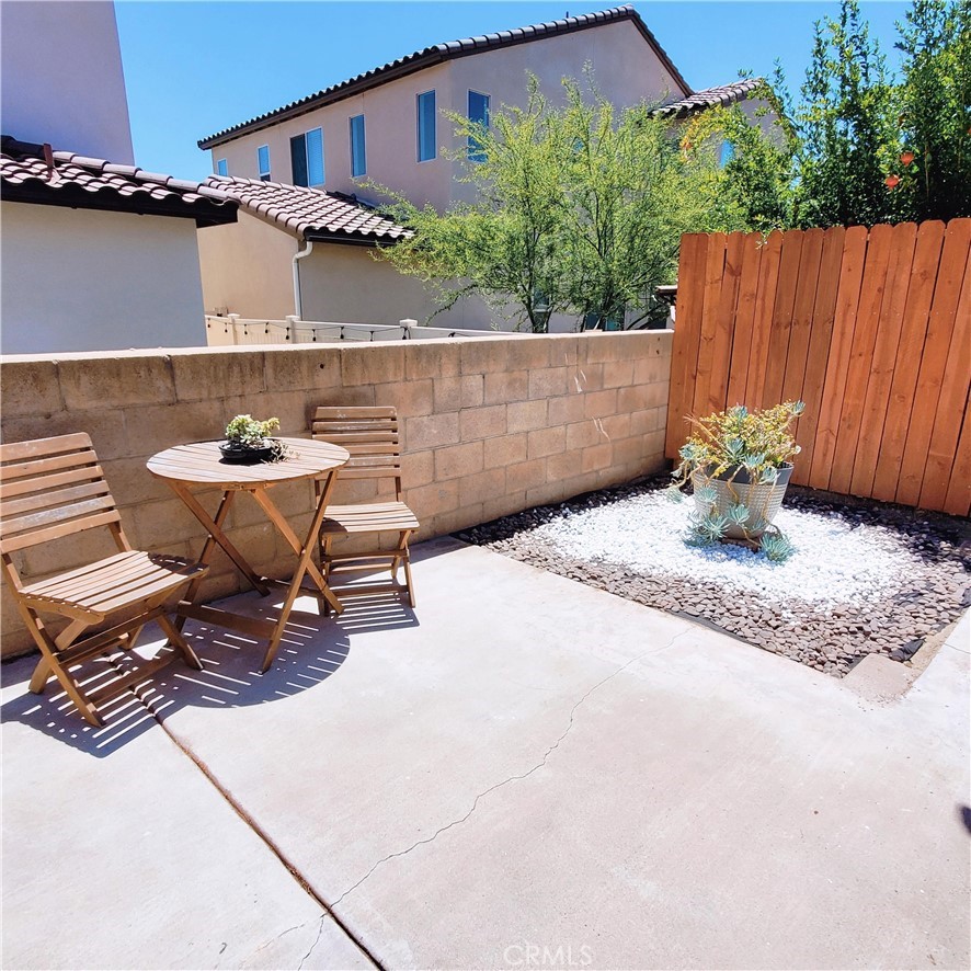 1387 Sycamore Lane