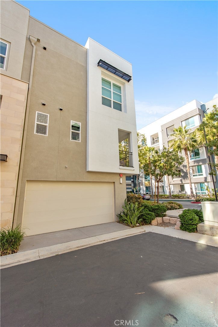 2208 Synergy, Irvine CA 92614 - Photo 21