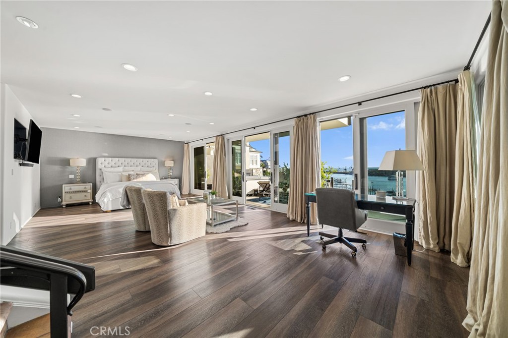 2301 Pacific Drive