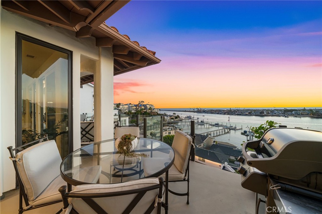 Corona del Mar South of PCH (CDMS) - Residential Lease