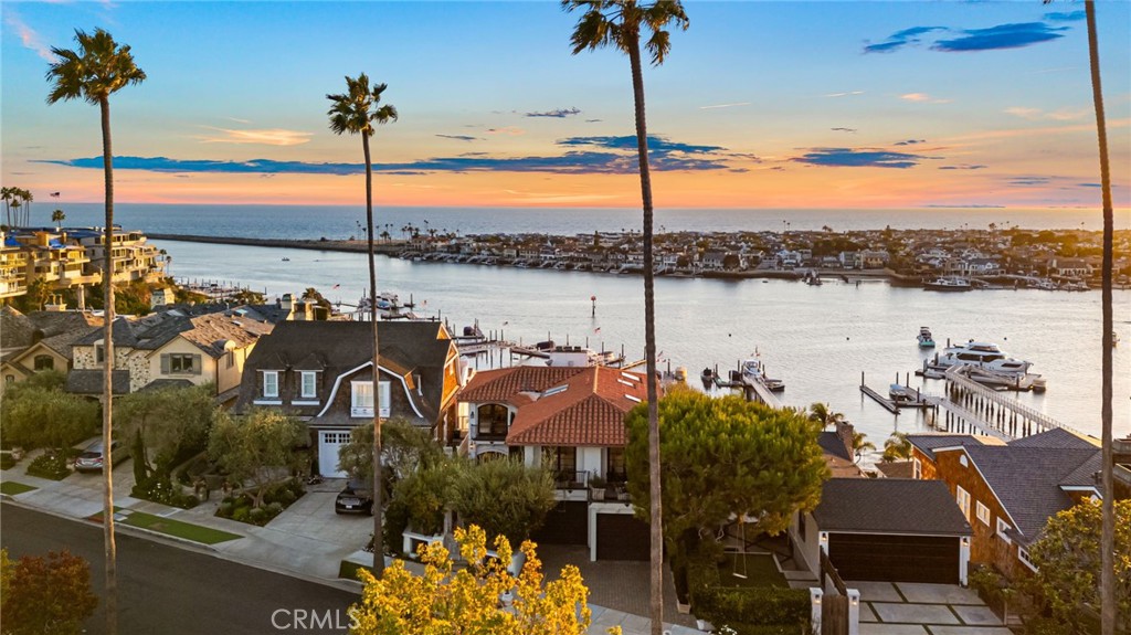 Corona del Mar South of PCH (CDMS) - Residential Lease