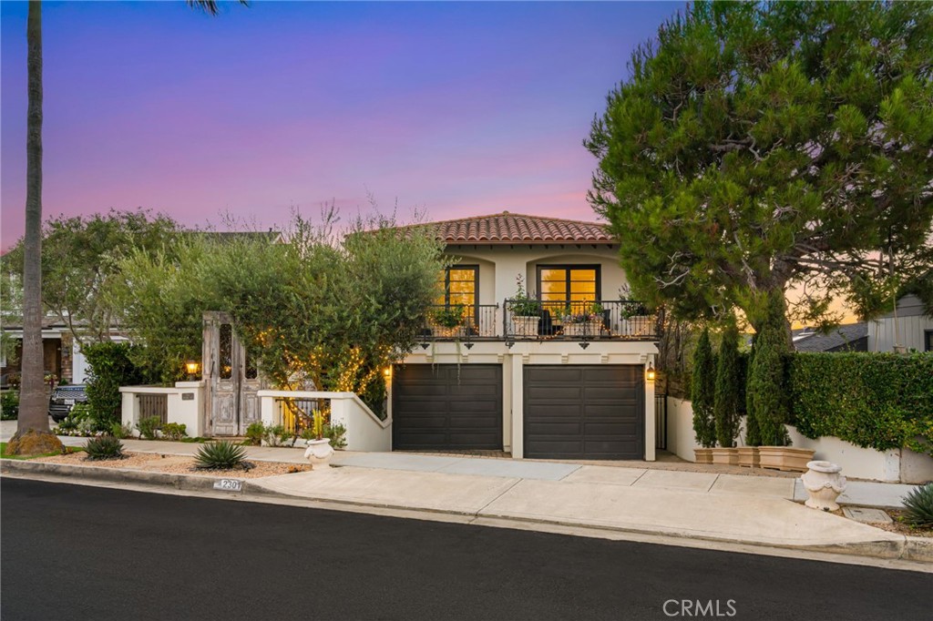 Corona del Mar South of PCH (CDMS) - Residential Lease
