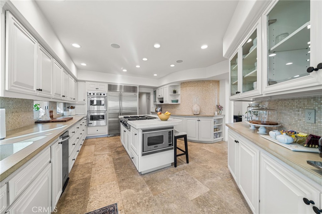 Corona del Mar South of PCH (CDMS) - Residential Lease