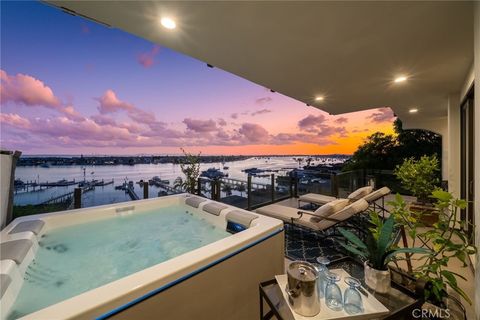 2301 Pacific Drive Corona Del Mar CA 92625