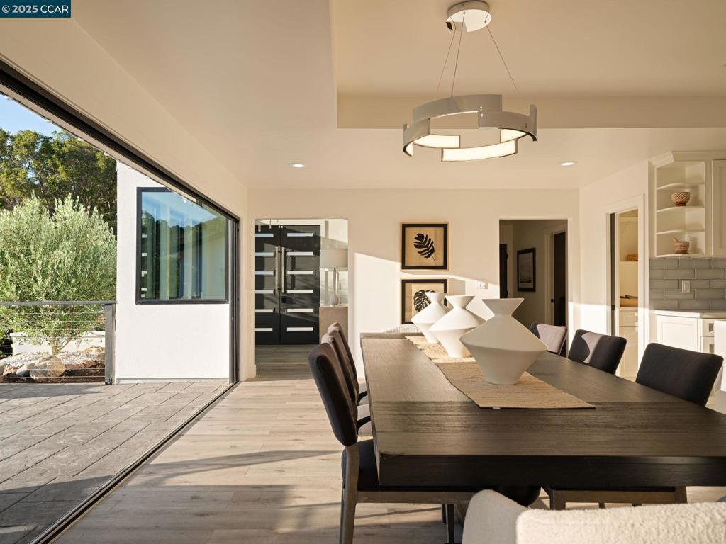 WEST SIDE ALAMO - Residential