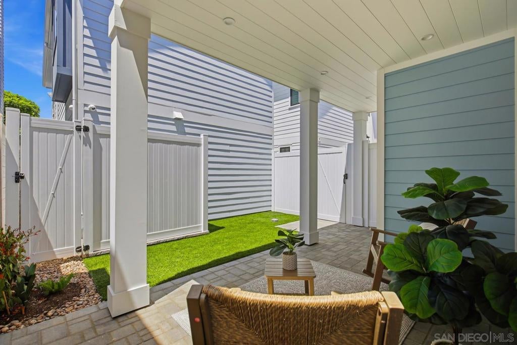 845 G Avenue