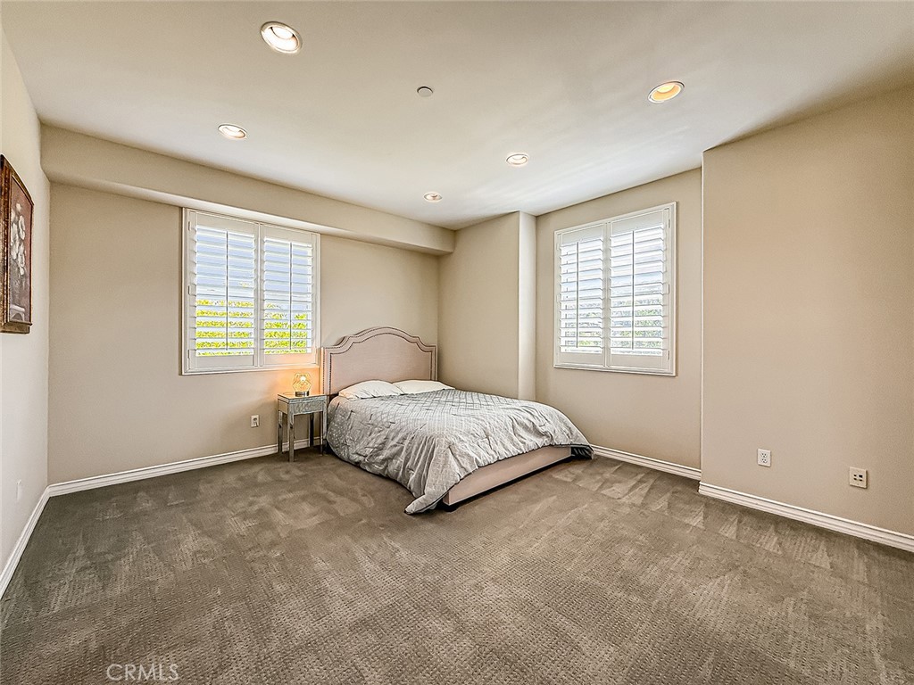 Lynn Oaks Estates (205) - Residential