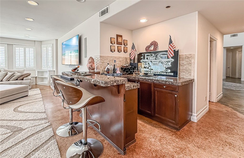 Lynn Oaks Estates (205) - Residential