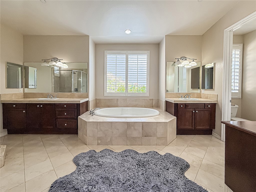 Lynn Oaks Estates (205) - Residential