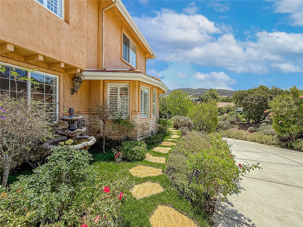 2775 Edgeview Court