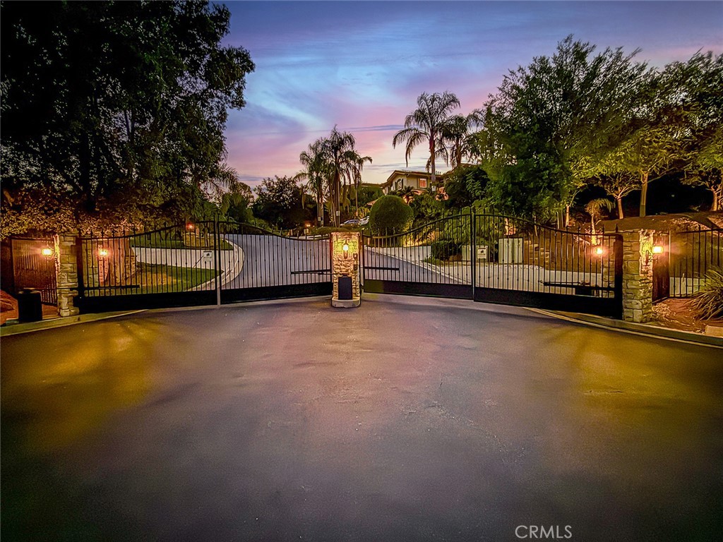 Lynn Oaks Estates (205) - Residential