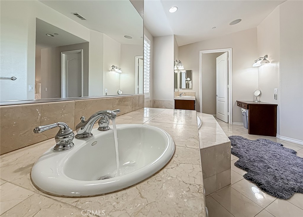 Lynn Oaks Estates (205) - Residential