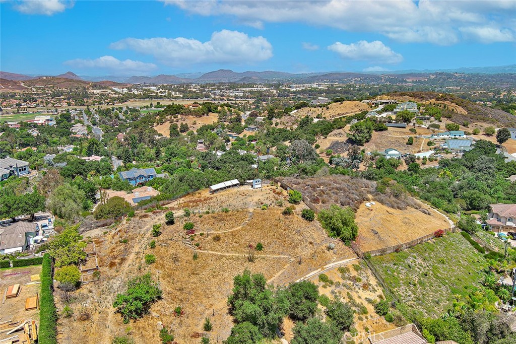 Lynn Oaks Estates (205) - Residential