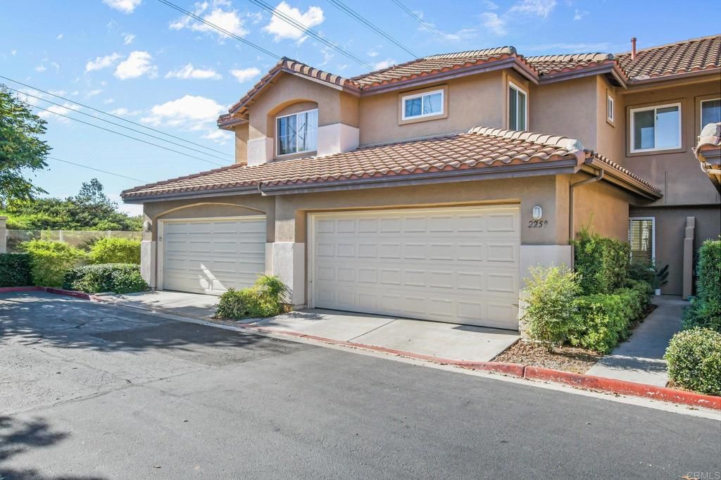 Photo of 2259 Lago Madero, Chula Vista, CA 91914 (MLS # PTP2508441)