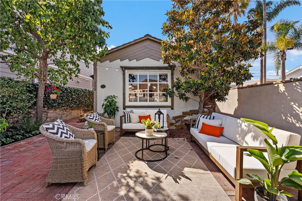 135 Turquoise Avenue