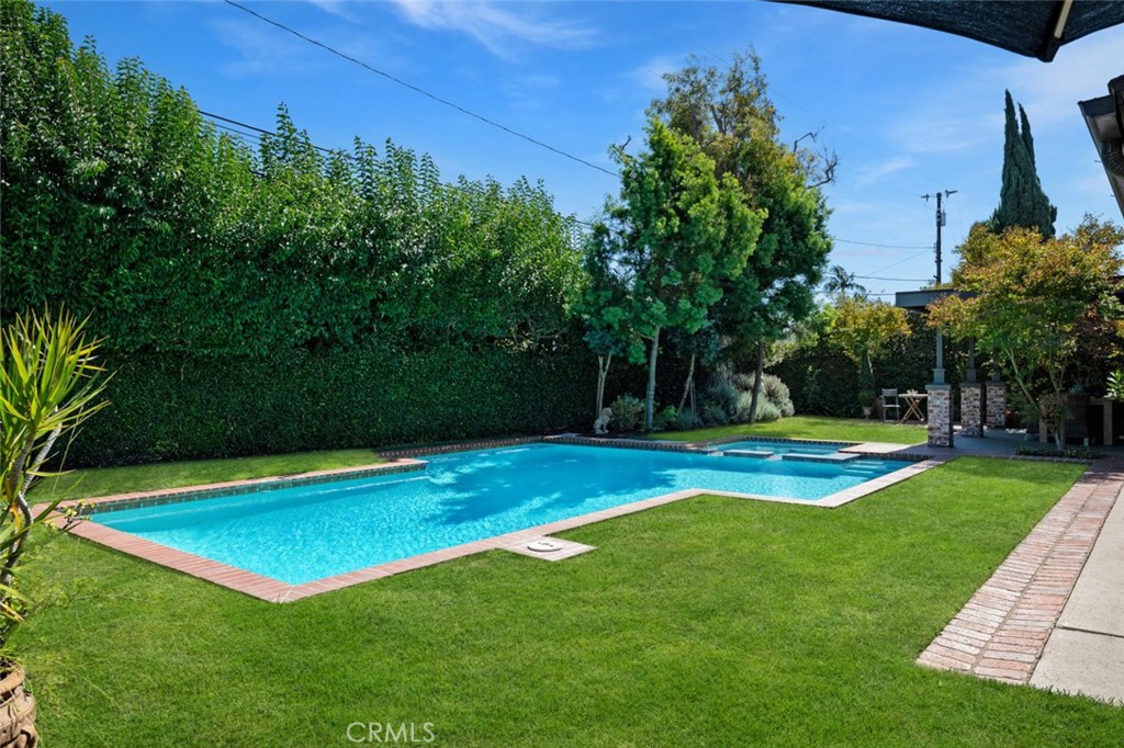 West Floral Park - Residential