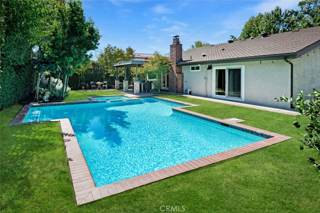 West Floral Park - Residential