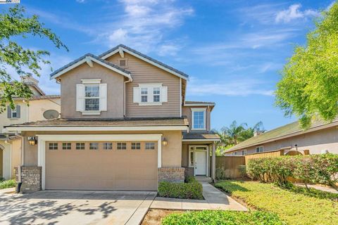 Photo of 170 Remington St St, Brentwood, CA 94513 (MLS # 41114085)