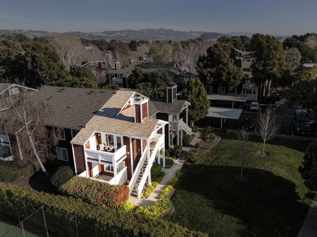 Photo of 20 Marina Lakes Dr, Richmond, CA 94804 (MLS # 41123041)