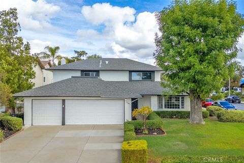 Photo of 25401 Helena Circle Cir, Mission Viejo, CA 92691 (MLS # OC25266113)