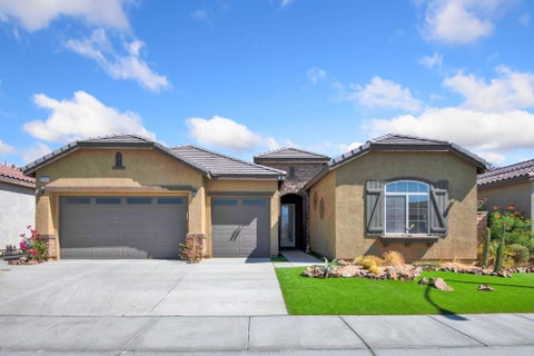 Photo of 85564 Molvena Drive, Indio, CA 92203 (MLS # 219152773DA)
