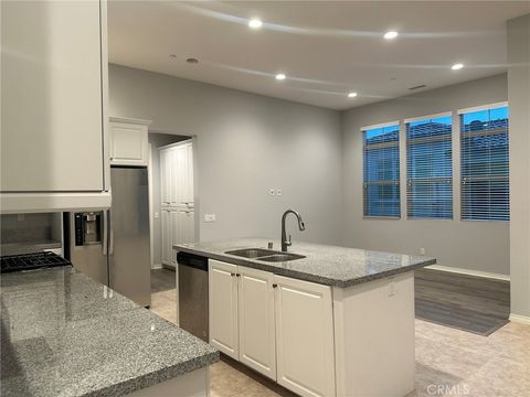 Photo of 88 Parkwood, Irvine, CA 92620 (MLS # PW26067328)