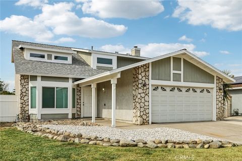 Photo of 732 S Lassen Avenue, San Bernardino, CA 92410 (MLS # CV26032377)