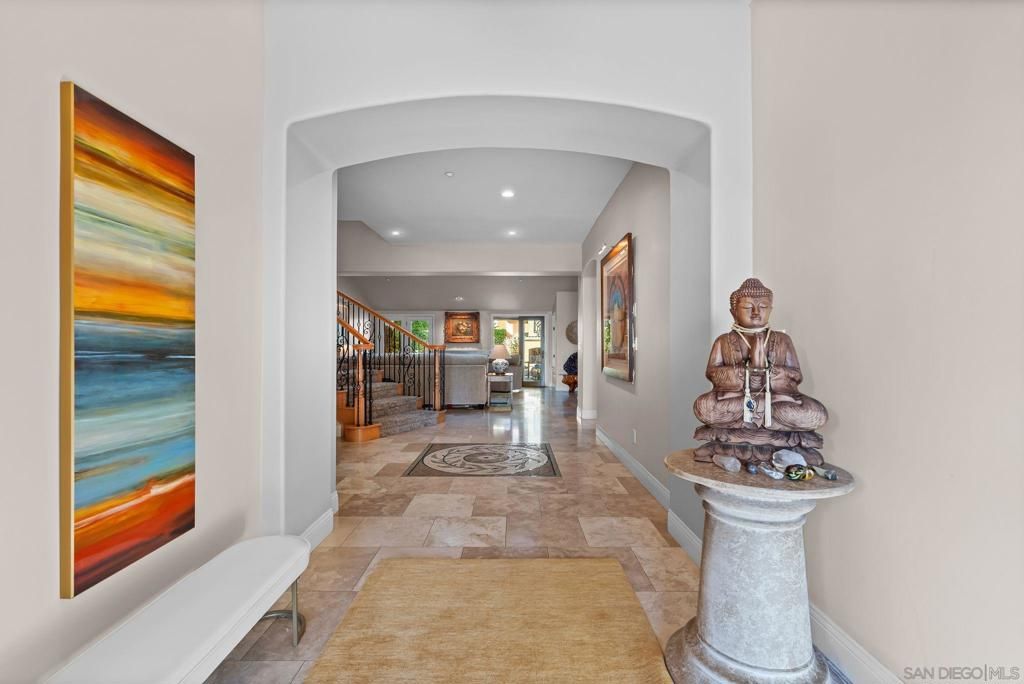 Photo of 3369 Rocking Horse Cir Cir, Encinitas, CA 92024 (MLS # 260006863SD)