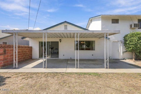 Tiny photo for 922 Olympia Avenue, Ventura, CA 93004 (MLS # V1-39004)